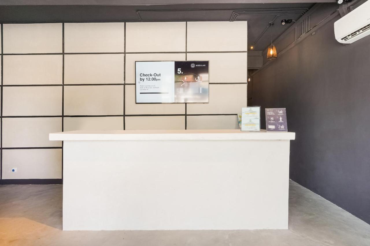Oyo 89635 Modular Langkawi Capsule Hotel Padang Mat Sirat Exterior foto